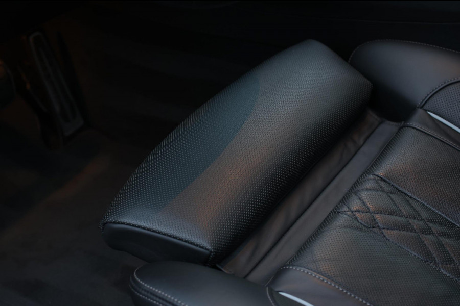 BMW 5 Serie M550i xDrive *Nachtzicht*Massage*H/K*360 Camera*Trekhaak*