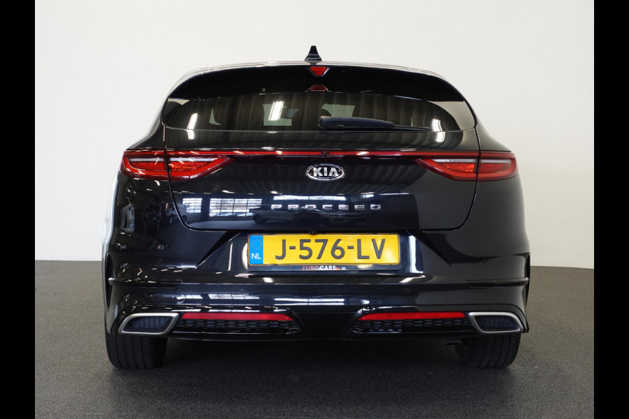 Kia ProCeed 1.4 T-GDI 140pk Automaat GT-Line Panoramadak LED Airco Navi Carplay PDC VA Camera Sportleder 17" LM Velgen Virtual Cockpit
