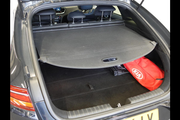 Kia ProCeed 1.4 T-GDI 140pk Automaat GT-Line Panoramadak LED Airco Navi Carplay PDC VA Camera Sportleder 17" LM Velgen Virtual Cockpit