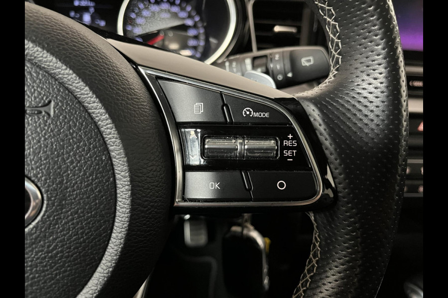 Kia ProCeed 1.5 T-GDi MHEV GT-Line Edition Climate control Cruise control adaptive Achteruitrijd camera Parkeersensoren achter Stuur verwarming Voorstoelen verwarmd Navigatie Apple Carplay/ Android Auto