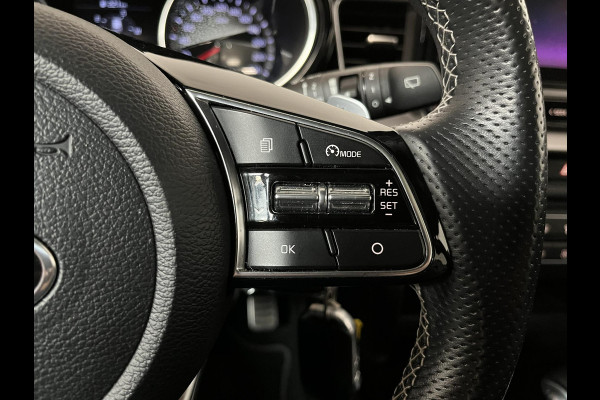 Kia ProCeed 1.5 T-GDi MHEV GT-Line Edition Climate control Cruise control adaptive Achteruitrijd camera Parkeersensoren achter Stuur verwarming Voorstoelen verwarmd Navigatie Apple Carplay/ Android Auto