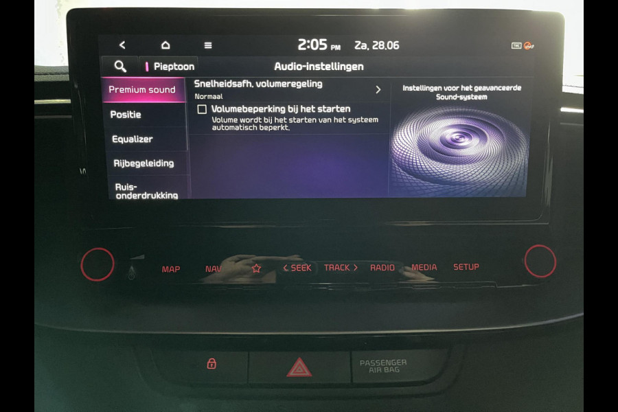 Kia ProCeed 1.5 T-GDi MHEV GT-Line Edition Climate control Cruise control adaptive Achteruitrijd camera Parkeersensoren achter Stuur verwarming Voorstoelen verwarmd Navigatie Apple Carplay/ Android Auto