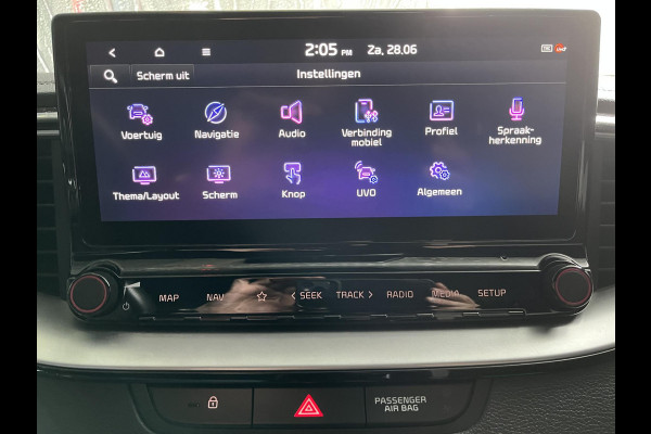 Kia ProCeed 1.5 T-GDi MHEV GT-Line Edition Climate control Cruise control adaptive Achteruitrijd camera Parkeersensoren achter Stuur verwarming Voorstoelen verwarmd Navigatie Apple Carplay/ Android Auto