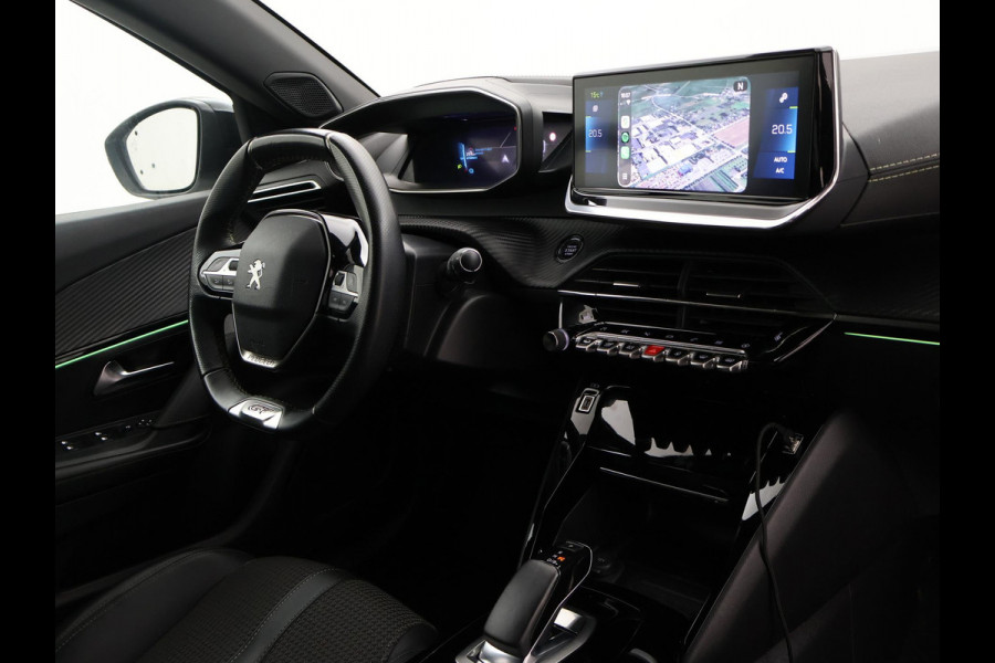Peugeot e-2008 EV GT 50 kWh 3-FASE + ADAPTIVE CRUISE | STOELVERW. | 18 INCH | LED | APPLE CARPLAY | CAMERA