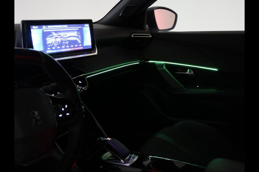 Peugeot e-2008 EV GT 50 kWh 3-FASE + ADAPTIVE CRUISE | STOELVERW. | 18 INCH | LED | APPLE CARPLAY | CAMERA