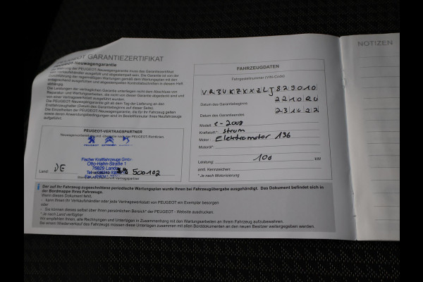 Peugeot e-2008 EV GT 50 kWh 3-FASE + ADAPTIVE CRUISE | STOELVERW. | 18 INCH | LED | APPLE CARPLAY | CAMERA