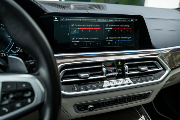 BMW X5 xDrive45e M-Sport 4-Wielsturing Individual B&W