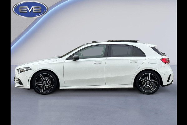 Mercedes-Benz A-Klasse 200 Business Solution 163 pk AMG styling, nieuw model, camera, sfeerverlichting, panoramadak, parelmoer wit