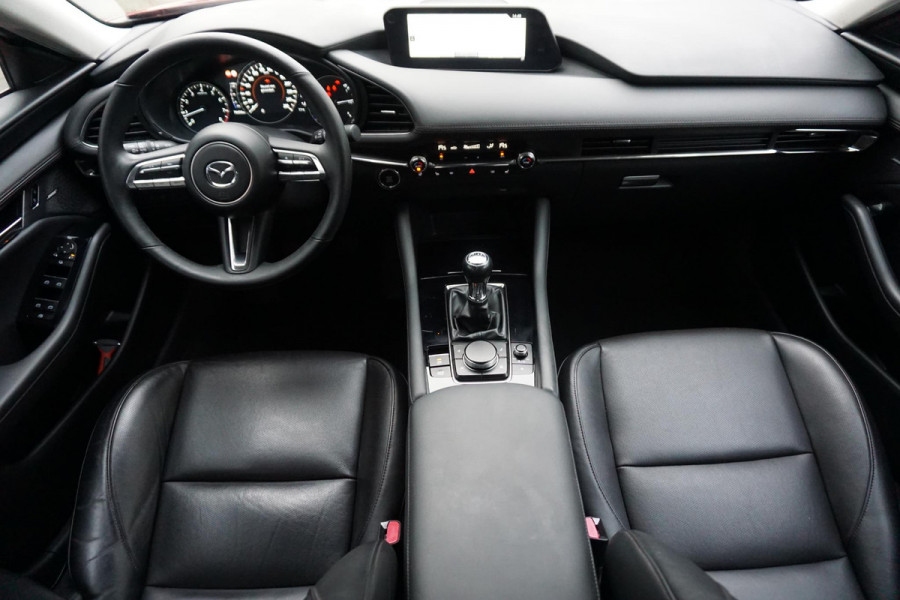Mazda 3 2.0 e-SkyActiv-X M Hybrid 180PK Luxury/Leer/18Inch /Bose/Head-Up/Trekhaak.