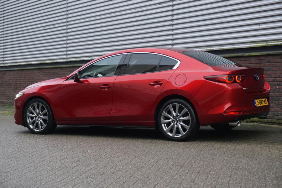 Mazda 3 2.0 e-SkyActiv-X M Hybrid 180PK Luxury/Leer/18Inch /Bose/Head-Up/Trekhaak.