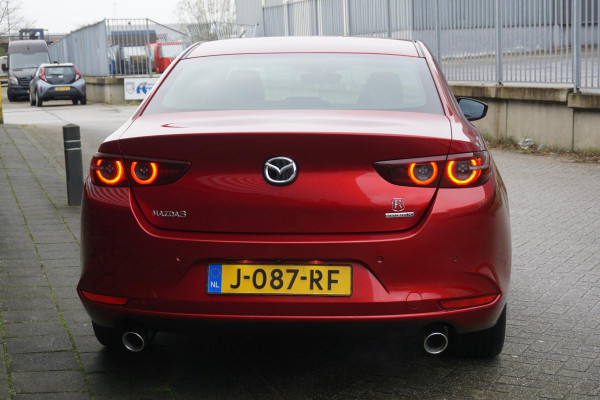 Mazda 3 2.0 e-SkyActiv-X M Hybrid 180PK Luxury/Leer/18Inch /Bose/Head-Up/Trekhaak.