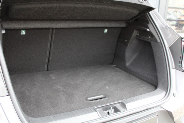 Renault Captur 1.3 mild hybrid 160 techno | BTW | STOEL+STUURWIELVERWARMING | ACC