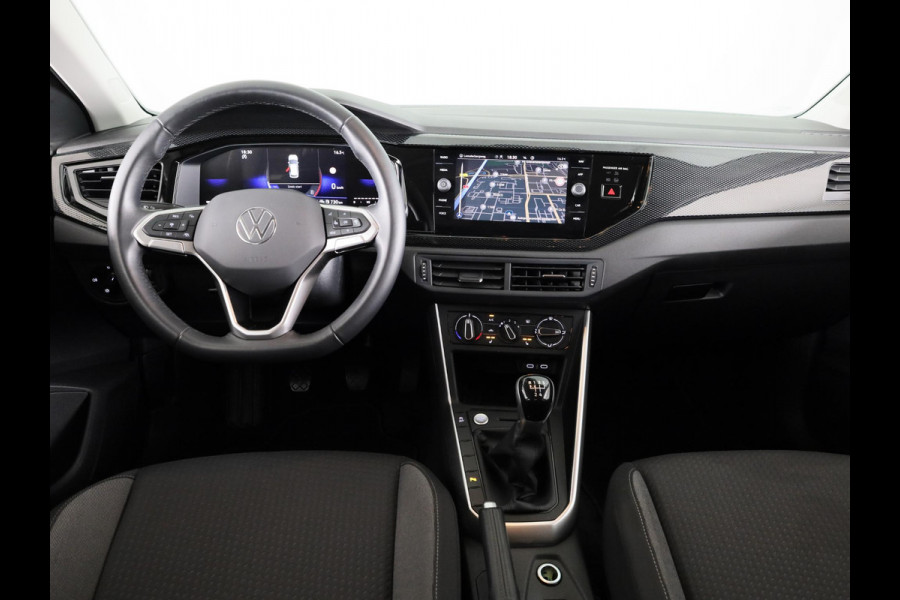 Volkswagen Polo 1.0 TSI Life Edition 95 pk | Verlengde garantie | Navigatie | Parkeersensoren | Achteruitrijcamera | Adaptieve cruise control | Stoelverwarming |