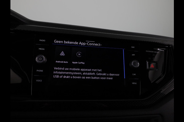 Volkswagen Polo 1.0 TSI Life Edition 95 pk | Verlengde garantie | Navigatie | Parkeersensoren | Achteruitrijcamera | Adaptieve cruise control | Stoelverwarming |