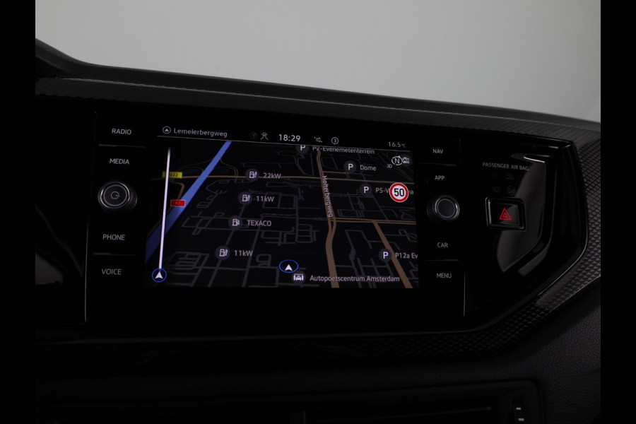 Volkswagen Polo 1.0 TSI Life Edition 95 pk | Verlengde garantie | Navigatie | Parkeersensoren | Achteruitrijcamera | Adaptieve cruise control | Stoelverwarming |