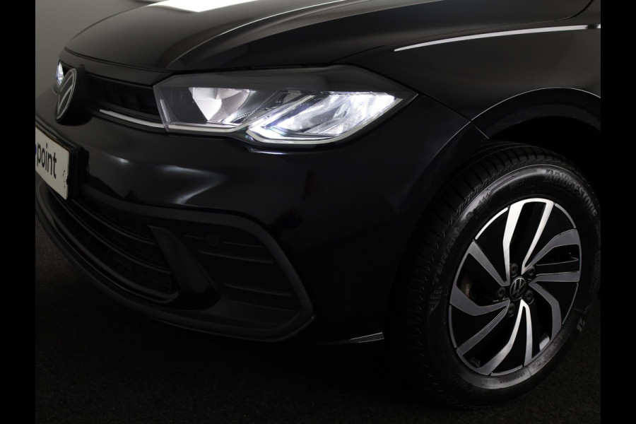 Volkswagen Polo 1.0 TSI Life Edition 95 pk | Verlengde garantie | Navigatie | Parkeersensoren | Achteruitrijcamera | Adaptieve cruise control | Stoelverwarming |