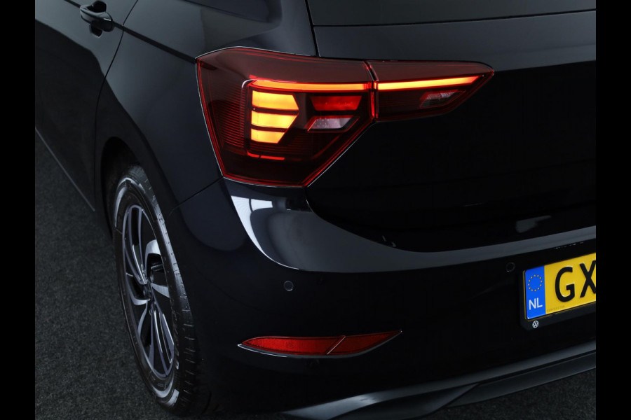 Volkswagen Polo 1.0 TSI Life Edition 95 pk | Verlengde garantie | Navigatie | Parkeersensoren | Achteruitrijcamera | Adaptieve cruise control | Stoelverwarming |