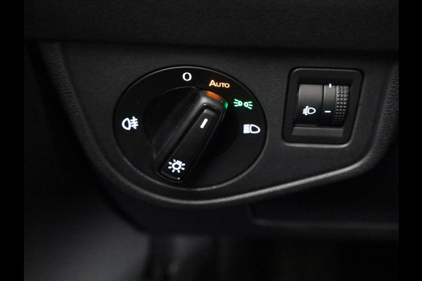 Volkswagen Polo 1.0 TSI Life Edition 95 pk | Verlengde garantie | Navigatie | Parkeersensoren | Achteruitrijcamera | Adaptieve cruise control | Stoelverwarming |