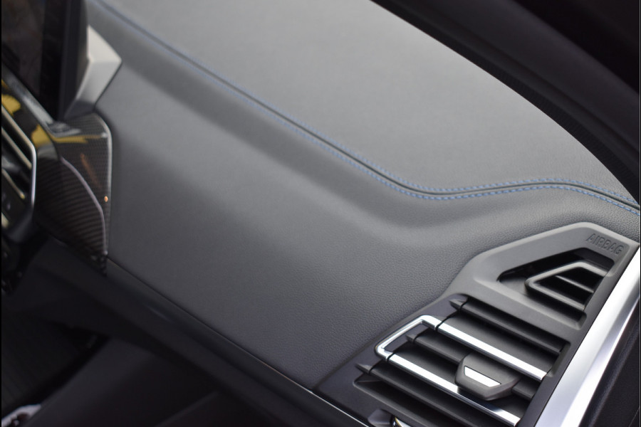 BMW X3 xDrive30e M-Pakket 292 Pk Frozen Black M-Stoelen Pano Navi 360 Memory Hud Carbon Camera Leder Laser 20 Inch