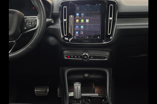 Volvo XC40 Recharge P8 AWD R-Design 408pk | Panoramadak | Stoelverwarming | 360 graden camera | Adaptieve Cruise control | Harman/Kardon audio