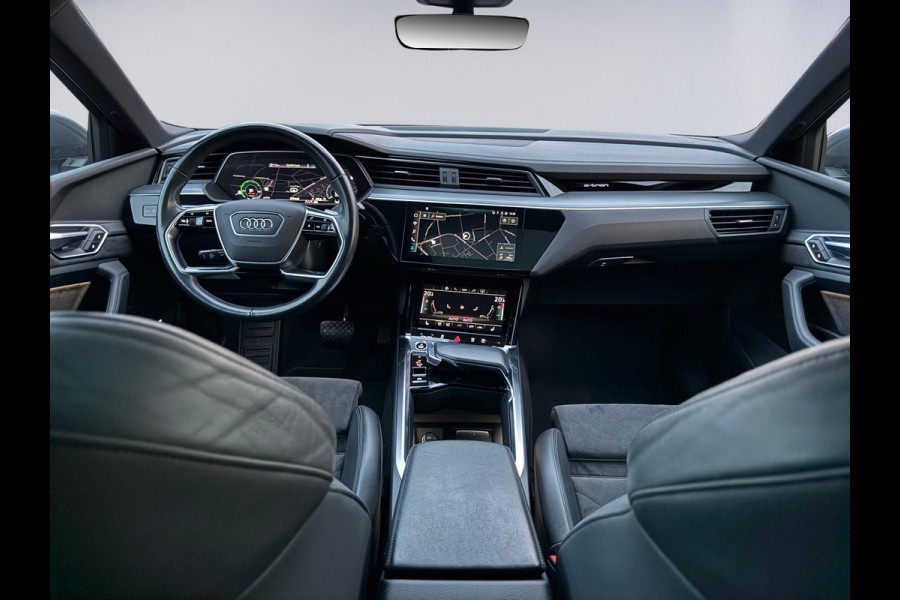 Audi e-tron Sportback 50 quattro Sport Black line, S-line interieur, 22 inch, achteruitrijcamera, stoelverwarming, NL auto met nap