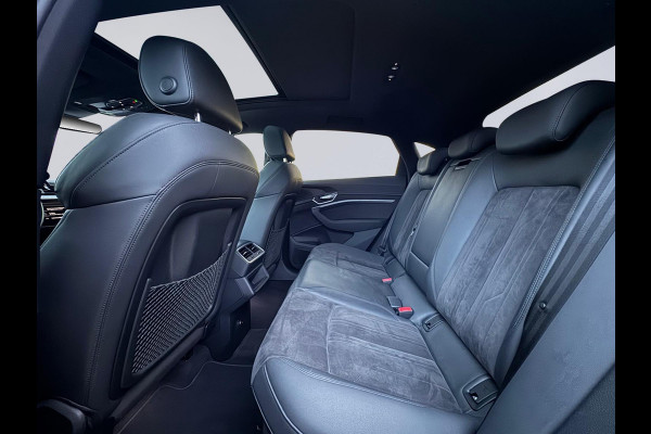 Audi e-tron Sportback 50 quattro Sport Black line, S-line interieur, 22 inch, achteruitrijcamera, stoelverwarming, NL auto met nap