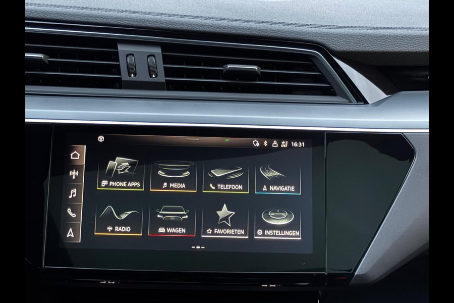 Audi e-tron Sportback 50 quattro Sport Black line, S-line interieur, 22 inch, achteruitrijcamera, stoelverwarming, NL auto met nap