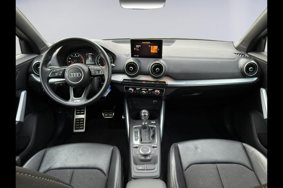 Audi Q2 35 TFSI 150 pk AUTOMAAT S Edition, 2X S-LINE, camera, trekhaak,1/2 lederen sportinterieur, 1 e eigenaar, nl auto met nap