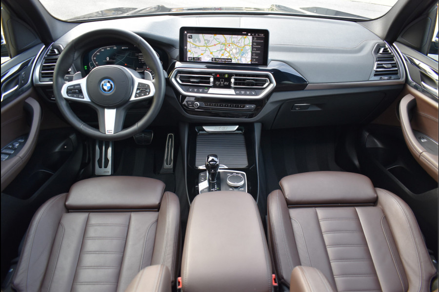 BMW X3 xDrive30e M-Pakket 292 Pk Pano Leder Camera Keyless 20 Inch