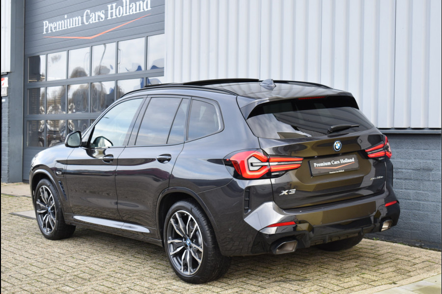 BMW X3 xDrive30e M-Pakket 292 Pk Pano Leder Camera Keyless 20 Inch
