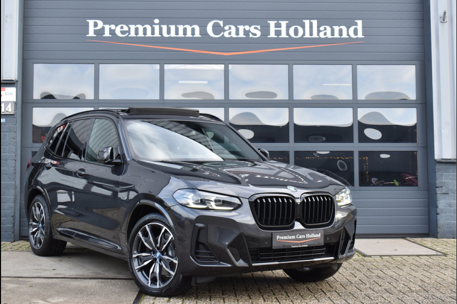 BMW X3 xDrive30e M-Pakket 292 Pk Pano Leder Camera Keyless 20 Inch