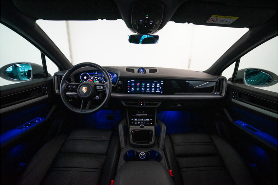 Porsche Cayenne 3.0 E-Hybrid 470PK | Krijt | Pano | InnoDrive | Sfeer | Bose | Lucht | 12 MND Garantie
