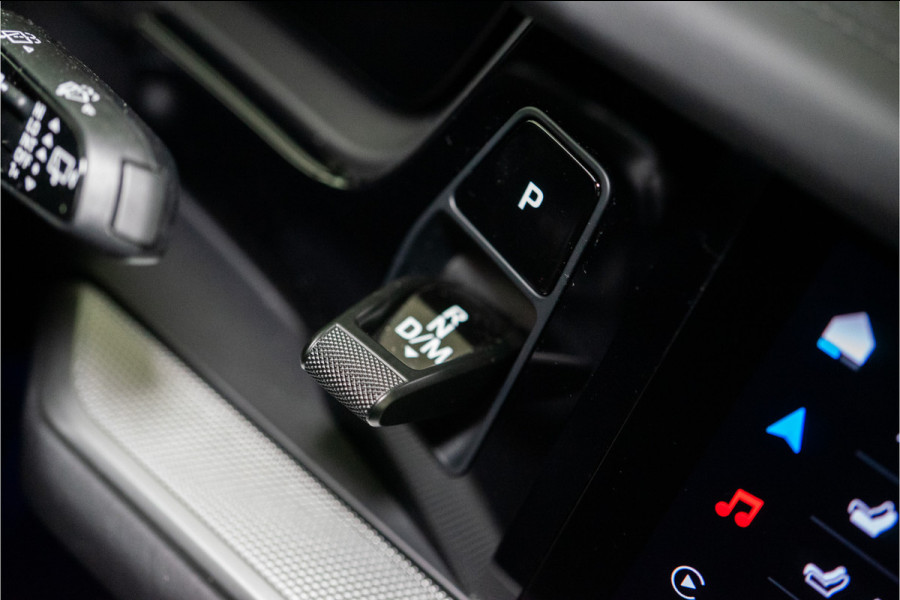 Porsche Cayenne 3.0 E-Hybrid 470PK | Krijt | Pano | InnoDrive | Sfeer | Bose | Lucht | 12 MND Garantie