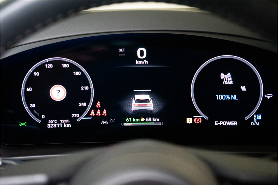 Porsche Cayenne 3.0 E-Hybrid 470PK | Krijt | Pano | InnoDrive | Sfeer | Bose | Lucht | 12 MND Garantie