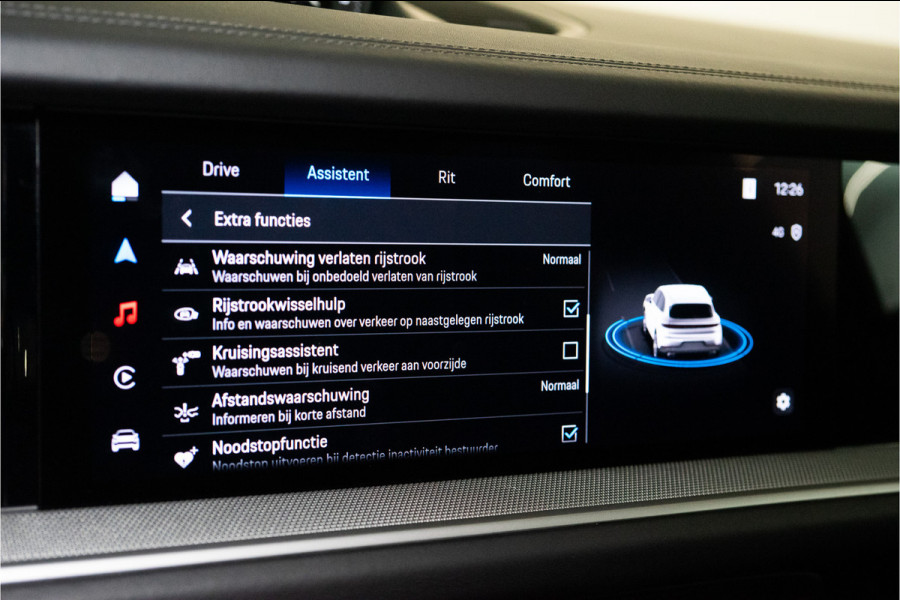 Porsche Cayenne 3.0 E-Hybrid 470PK | Krijt | Pano | InnoDrive | Sfeer | Bose | Lucht | 12 MND Garantie