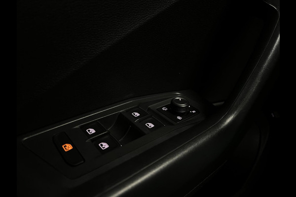 Volkswagen T-Roc 1.0 TSI Elekt.koffer | PDC | ACC | LED |