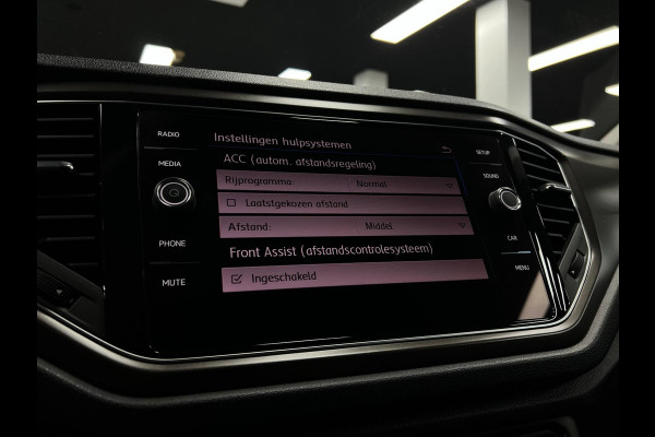 Volkswagen T-Roc 1.0 TSI Elekt.koffer | PDC | ACC | LED |