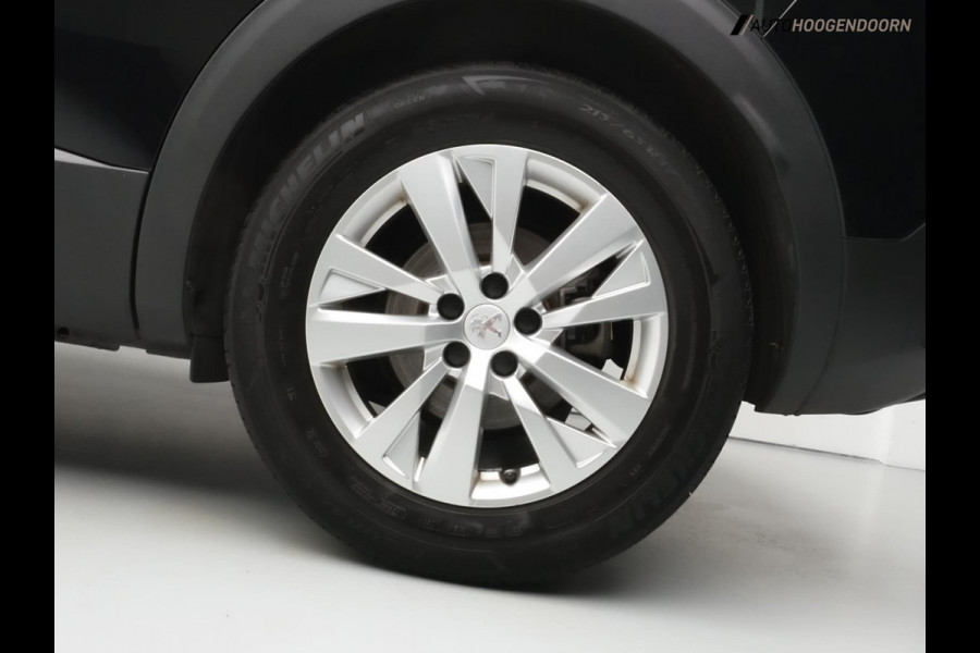 Peugeot 3008 1.2 PureTech Executive Deluxe (APPLE CARPLAY,LED,COMFORT-STOELEN,CLIMATE,CRUISE,TREKHAAK,LM-VELGEN,CAMERA,NIEUWE APK)