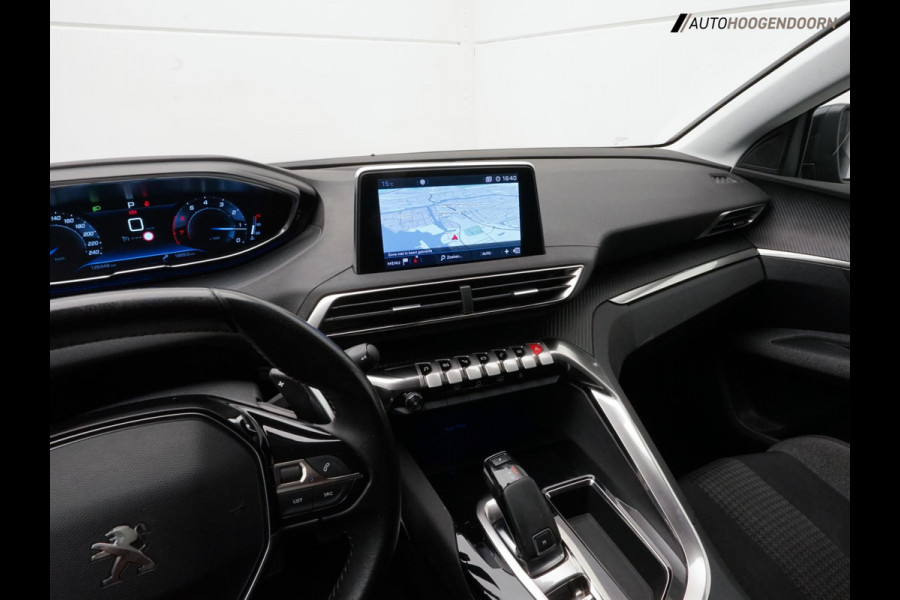 Peugeot 3008 1.2 PureTech Executive Deluxe (APPLE CARPLAY,LED,COMFORT-STOELEN,CLIMATE,CRUISE,TREKHAAK,LM-VELGEN,CAMERA,NIEUWE APK)