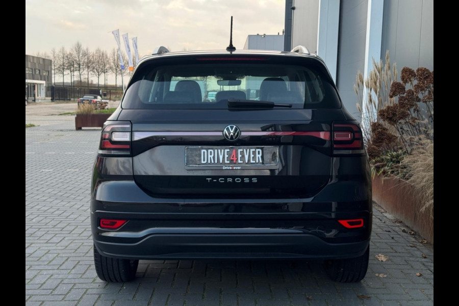 Volkswagen T-Cross 1.0 TSI R-Line m24 FULL CLIMATE ACC APPLE CARPLAY LED SPORTVELGE