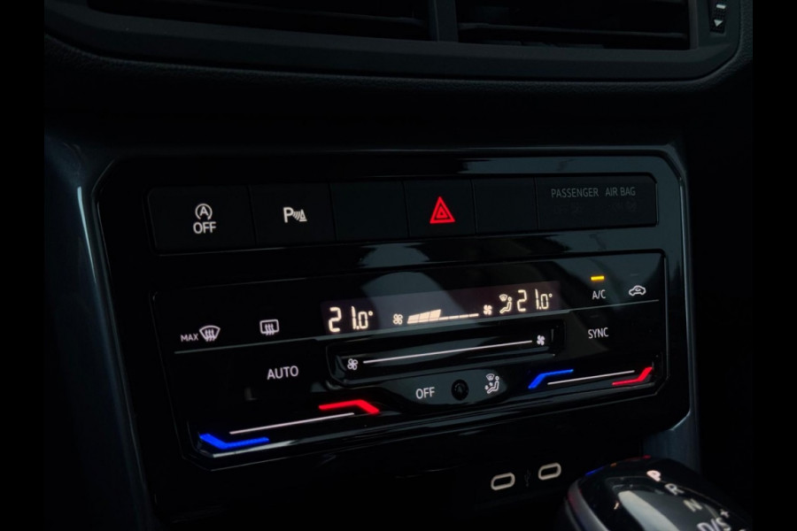 Volkswagen T-Cross 1.0 TSI R-Line m24 FULL CLIMATE ACC APPLE CARPLAY LED SPORTVELGE