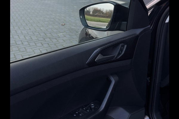 Volkswagen T-Cross 1.0 TSI R-Line m24 FULL CLIMATE ACC APPLE CARPLAY LED SPORTVELGE