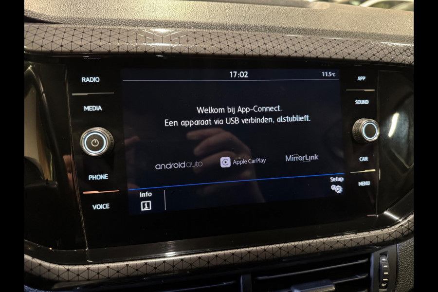 Volkswagen T-Cross 1.0 TSI 116PK DSG Style, Virtual, Apple Carplay, Voll Led, ACC, Cam, Blind Spot, Private Glas, Voll Onderhouden