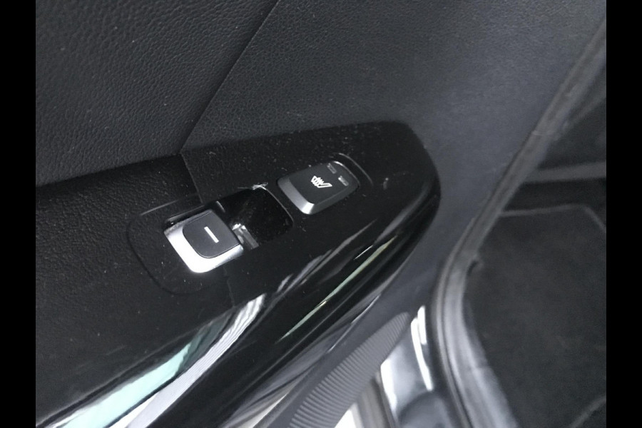 Kia Sportage 1.6 Design Edition dealer onderhouden