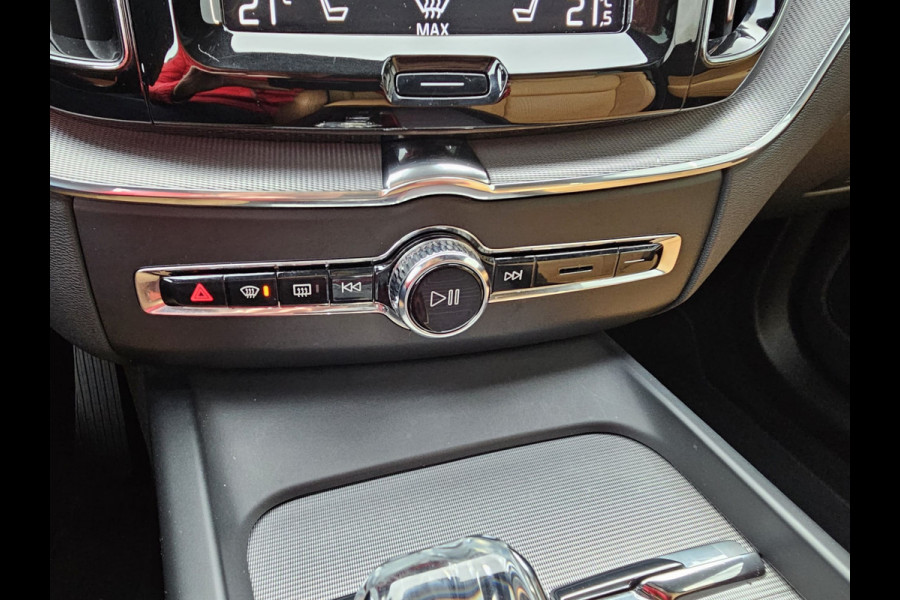 Volvo XC60 2.0 T8 AWD Polestar Engineered PHEV | Intellisafe | Pano | Trekhaak | Standverwarming | Leder | Stoelverwarming | Elek. stoelen + mermory | Vol |