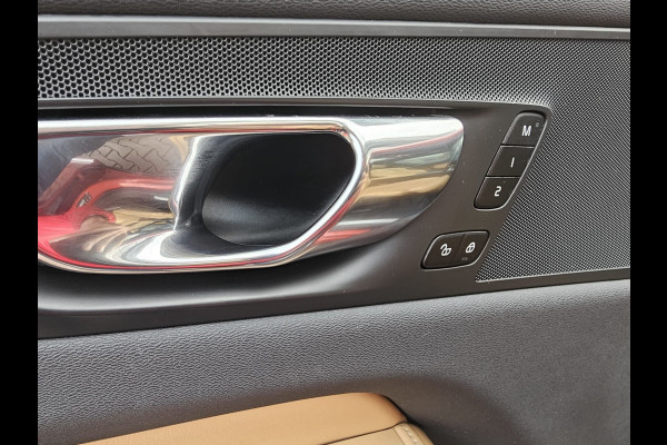 Volvo XC60 2.0 T8 AWD Polestar Engineered PHEV | Intellisafe | Pano | Trekhaak | Standverwarming | Leder | Stoelverwarming | Elek. stoelen + mermory | Vol |