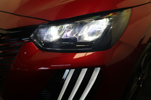 Peugeot 208 1.2 PureTech 100 Allure