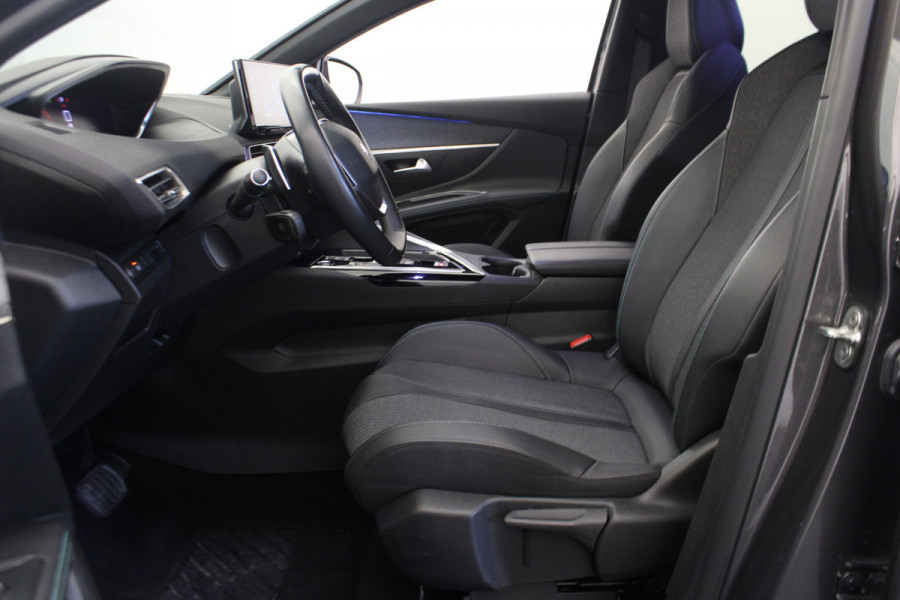 Peugeot 5008 1.2 PureTech Allure |Camera|Navi|