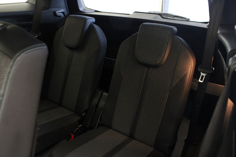 Peugeot 5008 1.2 PureTech Allure |Camera|Navi|