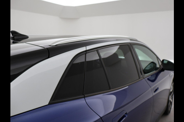 Volkswagen ID.4 FIRST 77 kWh 1st + 20 INCH LMV | TREKHAAK | CAMERA | SFEERVERLICHTING | ADAPTIVE CRUISE | STOELVERW.